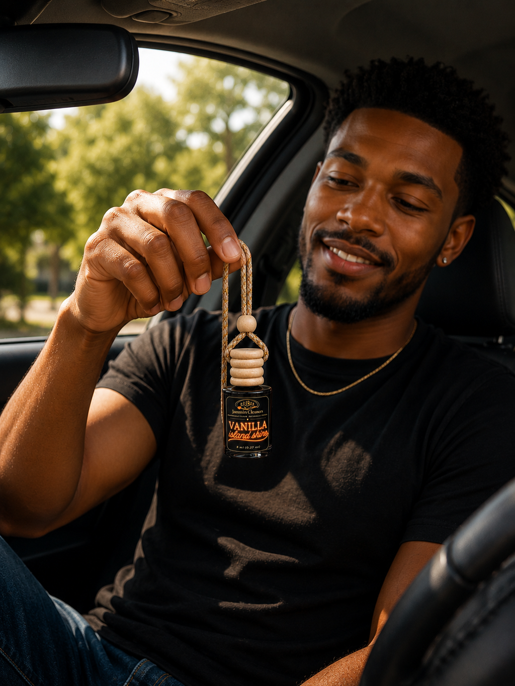Vanilla Island Shine™ Hanging Car Diffuser | 8 ml