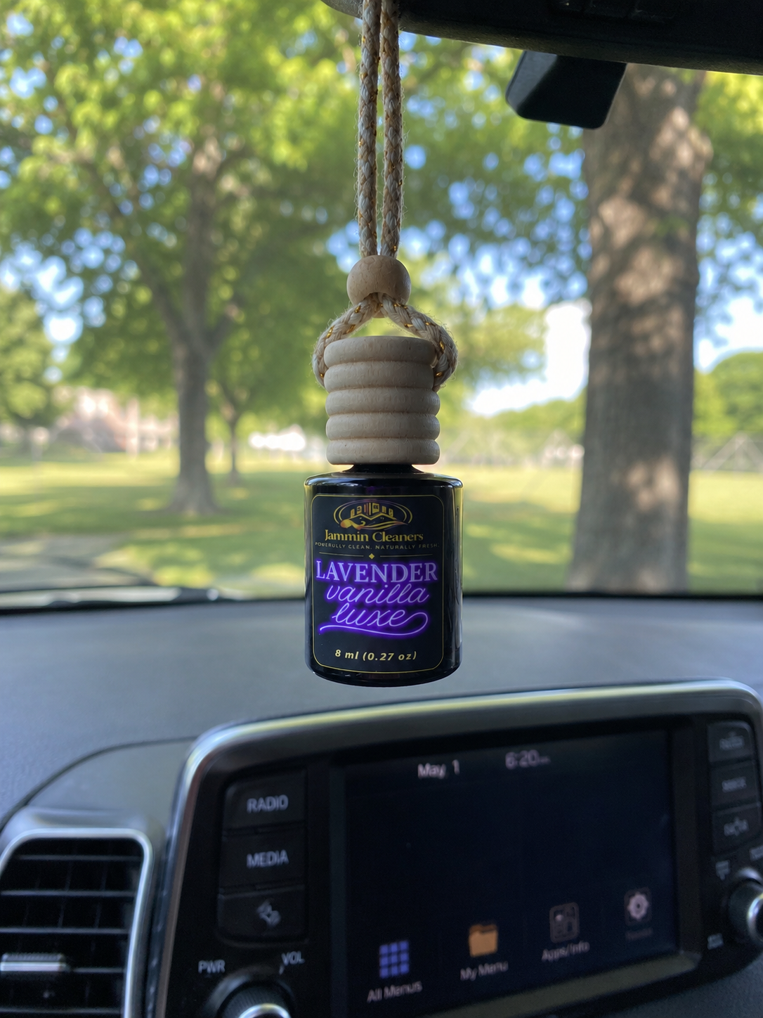 Lavender Vanilla Luxe™ Hanging Car Diffuser | 8 ml